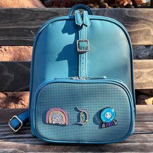 Designer Park Co. Park View Crossbody